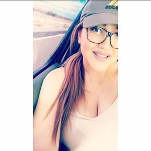 Meet your Posher, Andrea